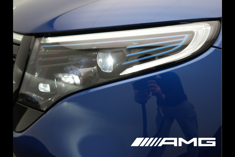 Mercedes-Benz EQC 400 4MATIC AMG Line 408pk 85 kWh INCL BTW | Trekhaak af Fabriek | Adaptive Cruise | 360 Camera | Multibeam LED | Standkachel | Sfeerverlichting | 19"L.M | Widescreen | Keyless | BLIS |