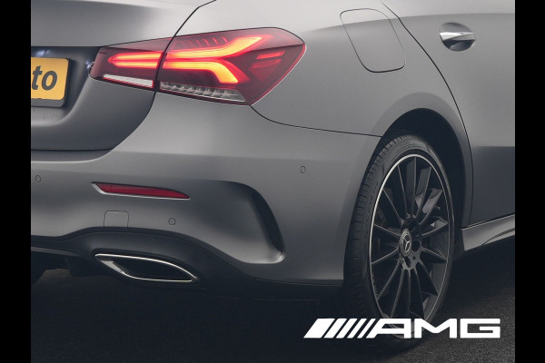Mercedes-Benz A-Klasse 250 e **SONDERFARBE!** AMG Limited PHEV 218pk | Adaptive Cruise | Head Up | Multi Beam LED | Alcantara Sportstoelen Verwarmd | Night Pakket | Sfeerverlichting | MBUX | Apple Carplay | Widescreen Navi | 19"L.M | Mountaingrau Magno | Plug