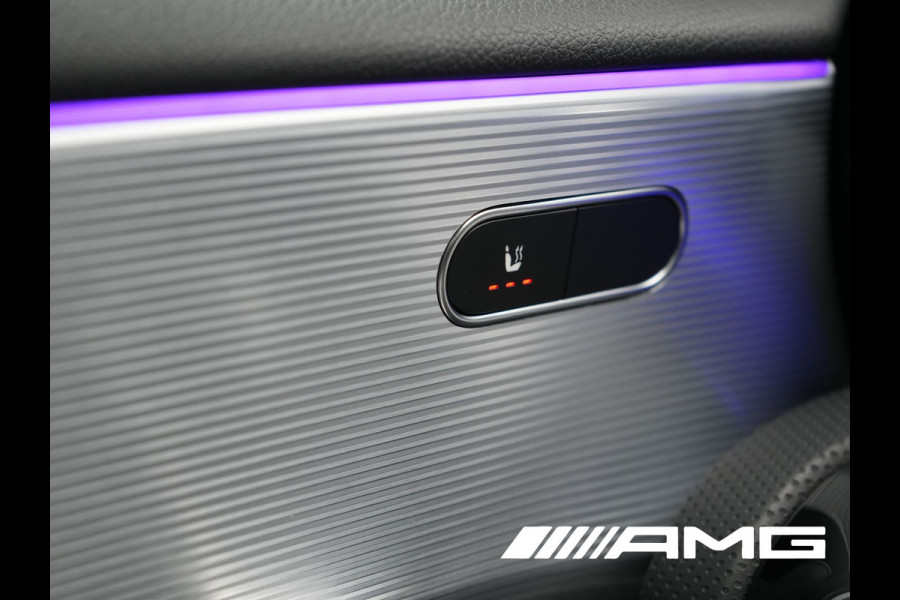 Mercedes-Benz A-Klasse 250 e **SONDERFARBE!** AMG Limited PHEV 218pk | Adaptive Cruise | Head Up | Multi Beam LED | Alcantara Sportstoelen Verwarmd | Night Pakket | Sfeerverlichting | MBUX | Apple Carplay | Widescreen Navi | 19"L.M | Mountaingrau Magno | Plug
