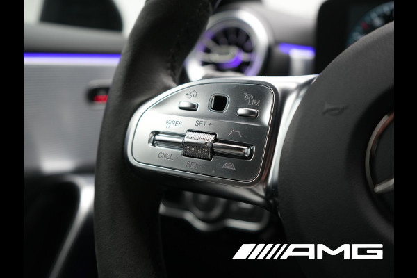 Mercedes-Benz A-Klasse 250 e **SONDERFARBE!** AMG Limited PHEV 218pk | Adaptive Cruise | Head Up | Multi Beam LED | Alcantara Sportstoelen Verwarmd | Night Pakket | Sfeerverlichting | MBUX | Apple Carplay | Widescreen Navi | 19"L.M | Mountaingrau Magno | Plug