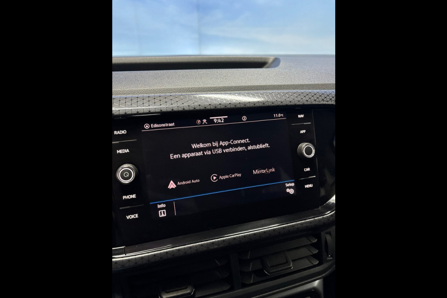 Volkswagen T-Cross 1.0 TSI Style Navi | Clima | Cruise | PDC