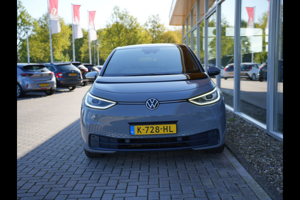 Volkswagen ID.3 First Plus 58 kWh | Apple Carplay/Android Auto | Cruise control adaptief |
