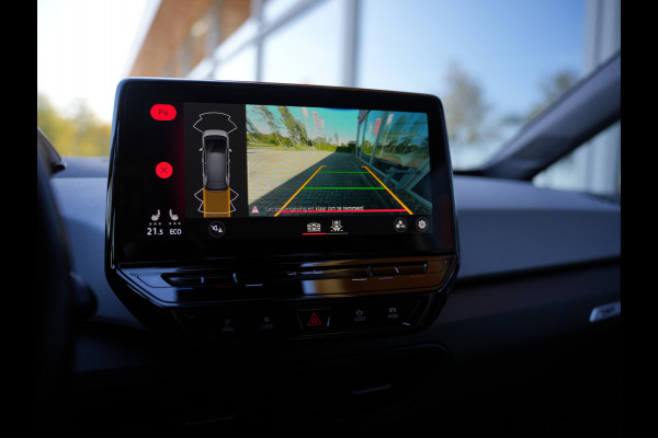 Volkswagen ID.3 First Plus 58 kWh | Apple Carplay/Android Auto | Cruise control adaptief |