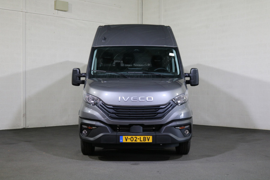 Iveco Daily 35S18 Hi-Matic L2 H2 Airco Navigatie Trekhaak Digitaal Dashboard (Voorraad in de Wal)