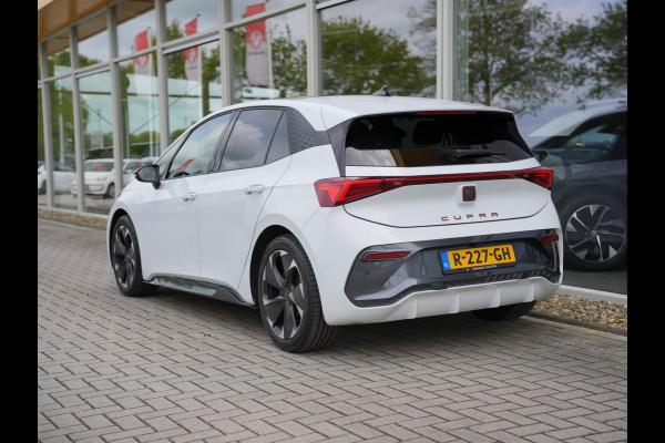 CUPRA Born Performance One 62 kWh | Apple Carplay/Android Auto | Cruise control adaptief | Stoel&Stuurverwarming |