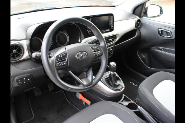 Hyundai i10 1.0 Premium | ACHTERUITRIJCAMERA |
