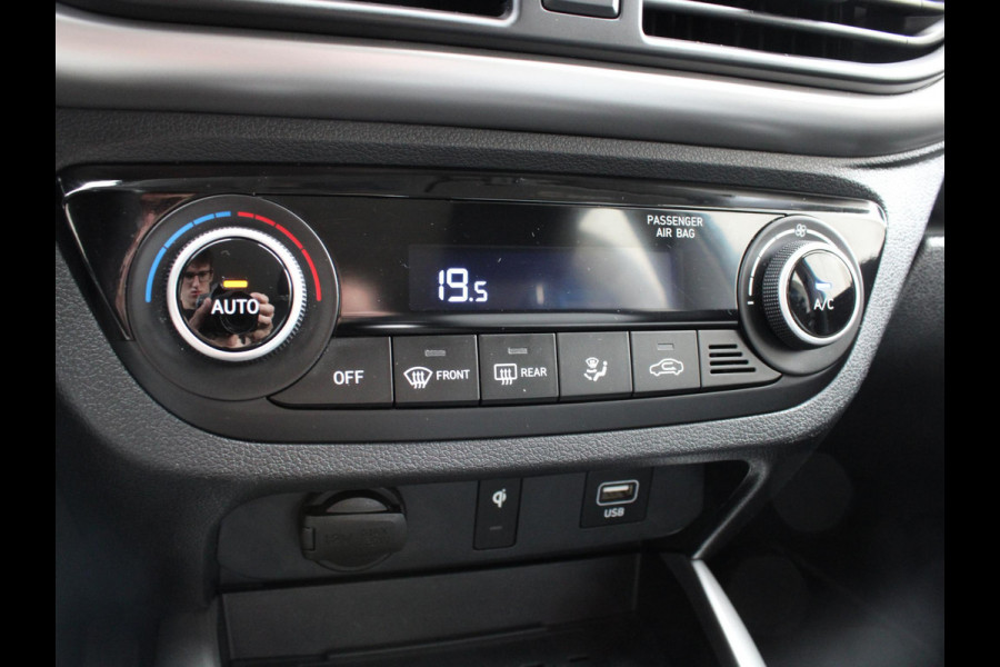 Hyundai i10 1.0 Premium | ACHTERUITRIJCAMERA |