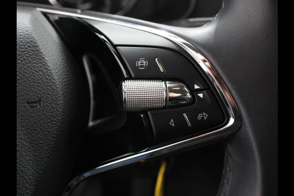 Škoda Kamiq 1.0 TSI 110pk DSG Dynamic Navigatie Lane Assist Adaptive Cruise Control Camera Stoelverwarming