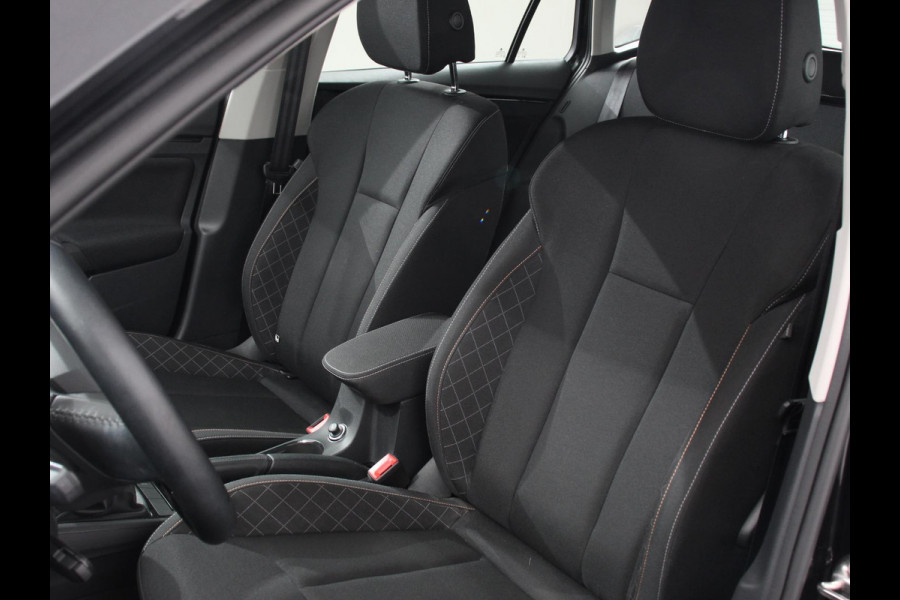 Škoda Kamiq 1.0 TSI 110pk DSG Dynamic Navigatie Lane Assist Adaptive Cruise Control Camera Stoelverwarming