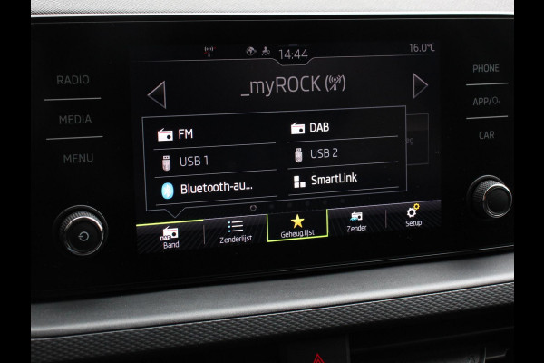 Škoda Kamiq 1.0 TSI 110pk DSG Dynamic Navigatie Lane Assist Adaptive Cruise Control Camera Stoelverwarming