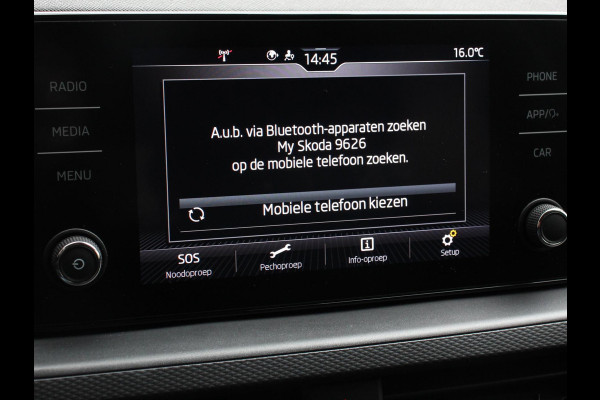 Škoda Kamiq 1.0 TSI 110pk DSG Dynamic Navigatie Lane Assist Adaptive Cruise Control Camera Stoelverwarming