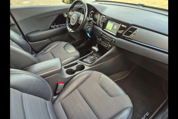 Kia Niro 1.6 GDi PHEV DynamicLine | Fabrieksgarantie | Trekhaak | Camera | Automaat | Navi | Nette Auto!|