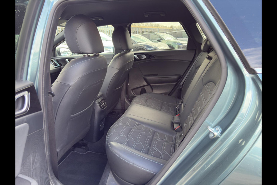 Kia Ceed Sportswagon 1.0 T-GDi MHEV Design Edition Automaat Stoel- en Stuurverwarming | Cruise Control | Climate Control | Elektr. Achterklep | JBL | Draadloos Opladen |