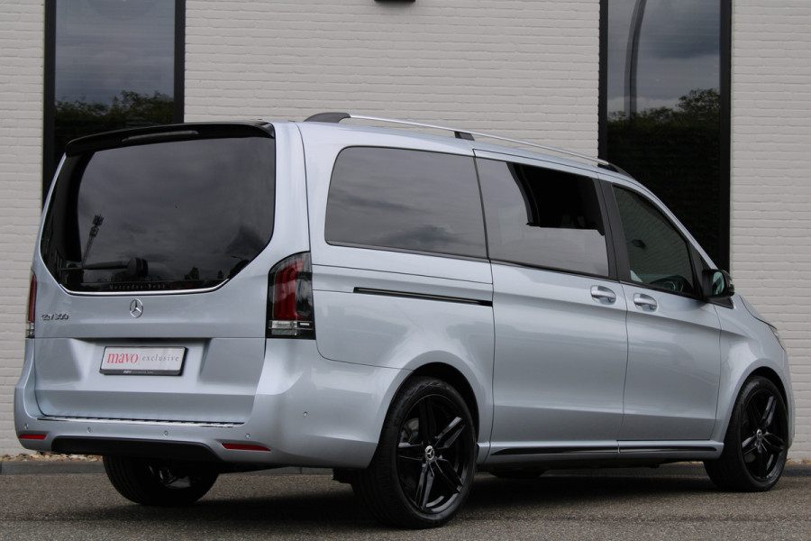 Mercedes-Benz Eqv 300 L2 / AMG / Luchtvering / 7-Persoons / Black Edition / Vol Opties / NIEUWSTAAT