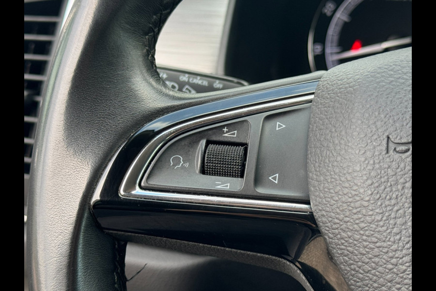 Škoda Kodiaq 1.5 TSI Ambition TREKHAAK / CARPLAY / CRUISE / PDC / ECC / ELEKTR KLEP / LMV