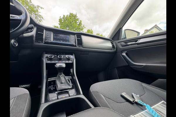 Škoda Kodiaq 1.5 TSI Ambition TREKHAAK / CARPLAY / CRUISE / PDC / ECC / ELEKTR KLEP / LMV