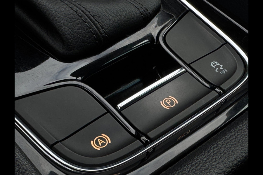 Škoda Kodiaq 1.5 TSI Ambition TREKHAAK / CARPLAY / CRUISE / PDC / ECC / ELEKTR KLEP / LMV