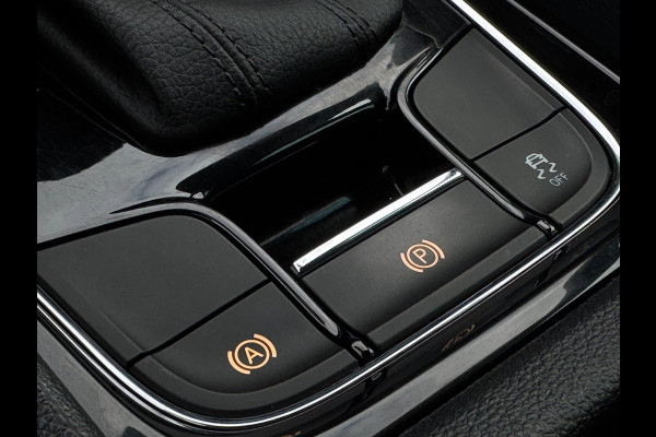 Škoda Kodiaq 1.5 TSI Ambition TREKHAAK / CARPLAY / CRUISE / PDC / ECC / ELEKTR KLEP / LMV