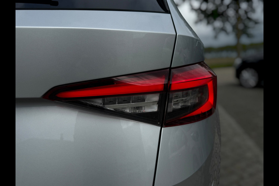 Škoda Kodiaq 1.5 TSI Ambition TREKHAAK / CARPLAY / CRUISE / PDC / ECC / ELEKTR KLEP / LMV