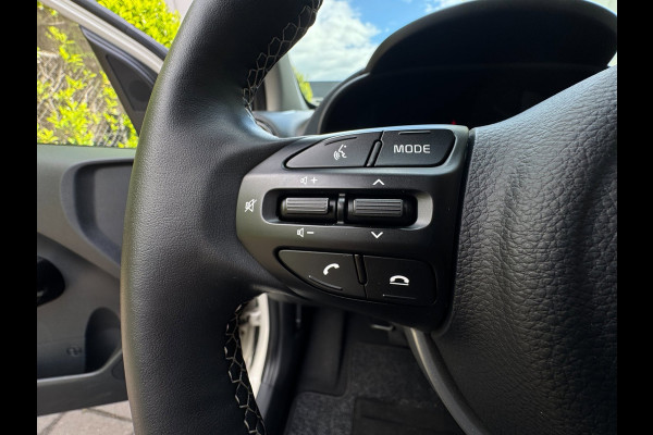 Kia Picanto 1.0 DPi DynamicLine STUUR&STOELVERW. / CAMERA / CARPLAY / ZEER UNIEKE KLEUR