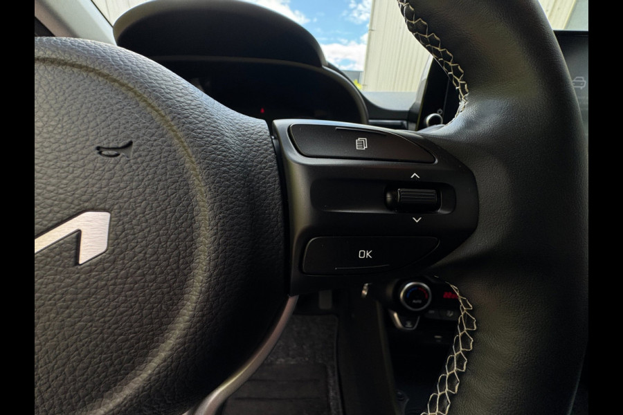 Kia Picanto 1.0 DPi DynamicLine STUUR&STOELVERW. / CAMERA / CARPLAY / ZEER UNIEKE KLEUR