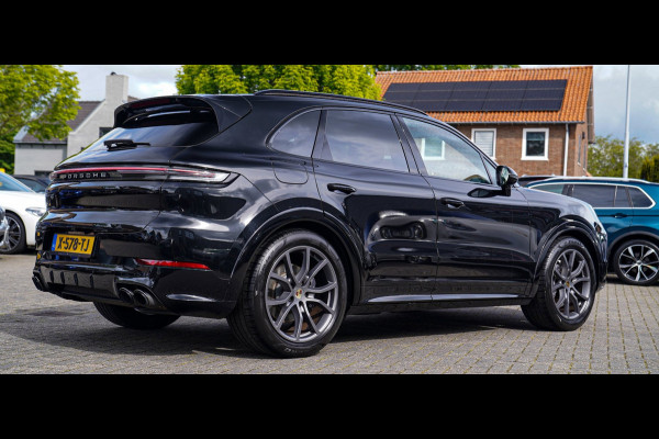 Porsche Cayenne 3.0 E-Hybrid | NIEUW MODEL | BTW | BOSE | Trekhaak | Panorama | Sport uitlaat | Camera | Matrix | Luchtvering |