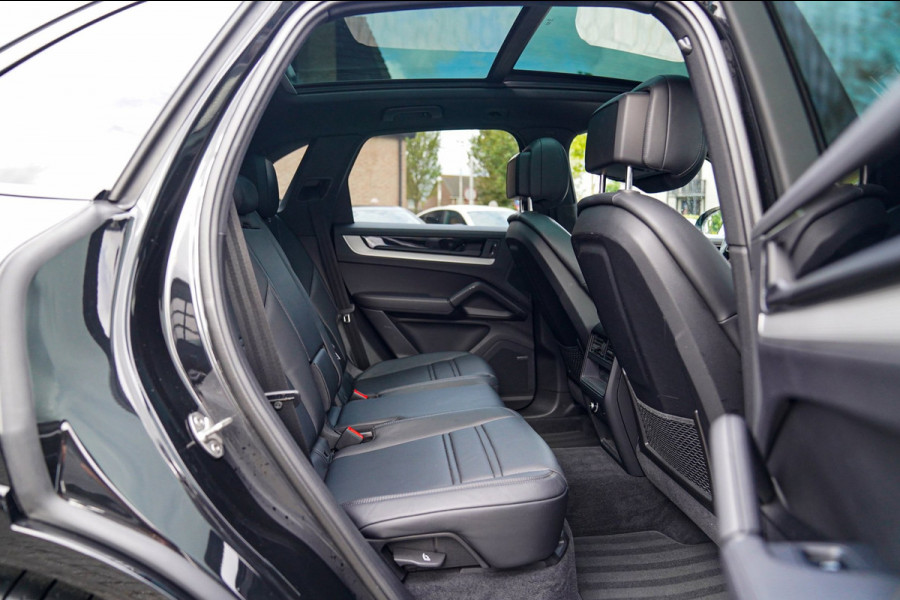 Porsche Cayenne 3.0 E-Hybrid | NIEUW MODEL | BTW | BOSE | Trekhaak | Panorama | Sport uitlaat | Camera | Matrix | Luchtvering |
