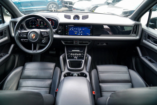 Porsche Cayenne 3.0 E-Hybrid | NIEUW MODEL | BTW | BOSE | Trekhaak | Panorama | Sport uitlaat | Camera | Matrix | Luchtvering |