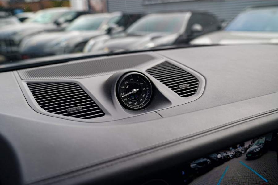 Porsche Cayenne 3.0 E-Hybrid | NIEUW MODEL | BTW | BOSE | Trekhaak | Panorama | Sport uitlaat | Camera | Matrix | Luchtvering |