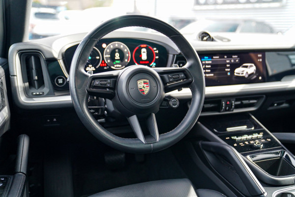 Porsche Cayenne 3.0 E-Hybrid | NIEUW MODEL | BTW | BOSE | Trekhaak | Panorama | Sport uitlaat | Camera | Matrix | Luchtvering |