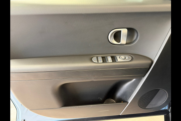 Hyundai IONIQ 5 Connect 77.4 kWh AUT. NAVIGATIE APPLE CARPLAY XENON CAMERA VIRTUAL COCKPIT PDC KEYLESS-GO USB LANE ASSIST