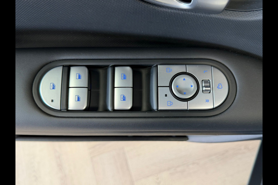 Hyundai IONIQ 5 Connect 77.4 kWh AUT. NAVIGATIE APPLE CARPLAY XENON CAMERA VIRTUAL COCKPIT PDC KEYLESS-GO USB LANE ASSIST