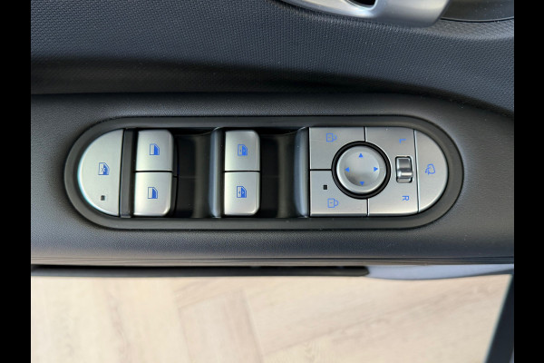 Hyundai IONIQ 5 Connect 77.4 kWh AUT. NAVIGATIE APPLE CARPLAY XENON CAMERA VIRTUAL COCKPIT PDC KEYLESS-GO USB LANE ASSIST