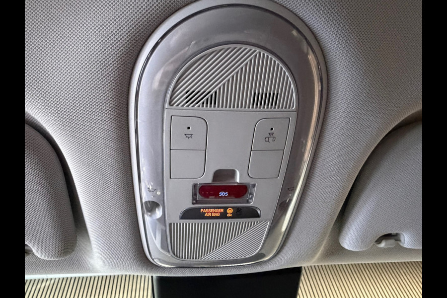 Hyundai IONIQ 5 Connect 77.4 kWh AUT. NAVIGATIE APPLE CARPLAY XENON CAMERA VIRTUAL COCKPIT PDC KEYLESS-GO USB LANE ASSIST