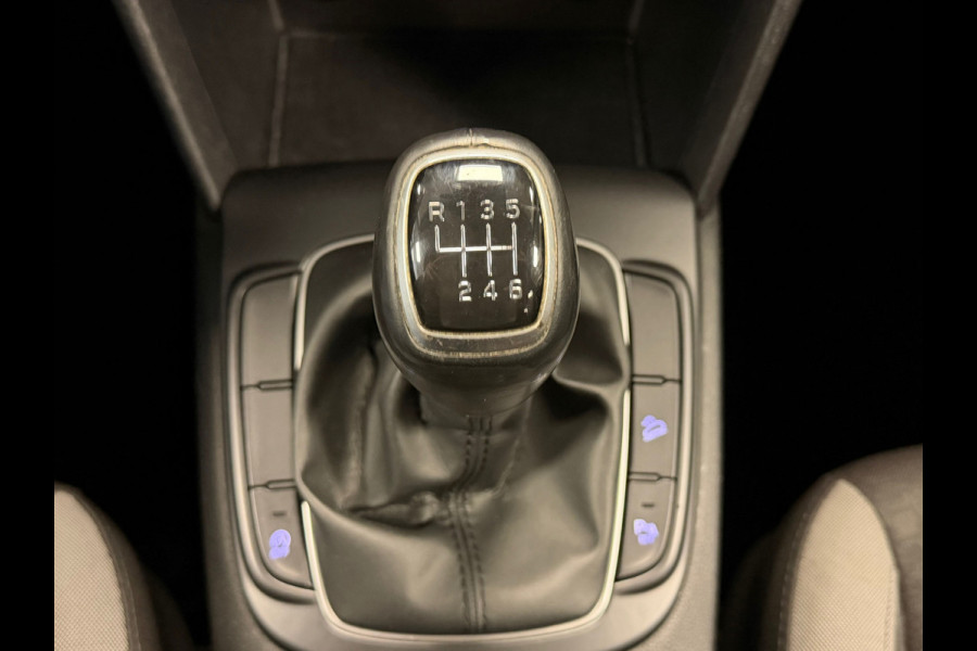 Hyundai Kona 1.0T Comfort AIRCO CRUISE PDC CAMERA APPLE CARPLAY AUX USB START/STOP LANE-ASSIST