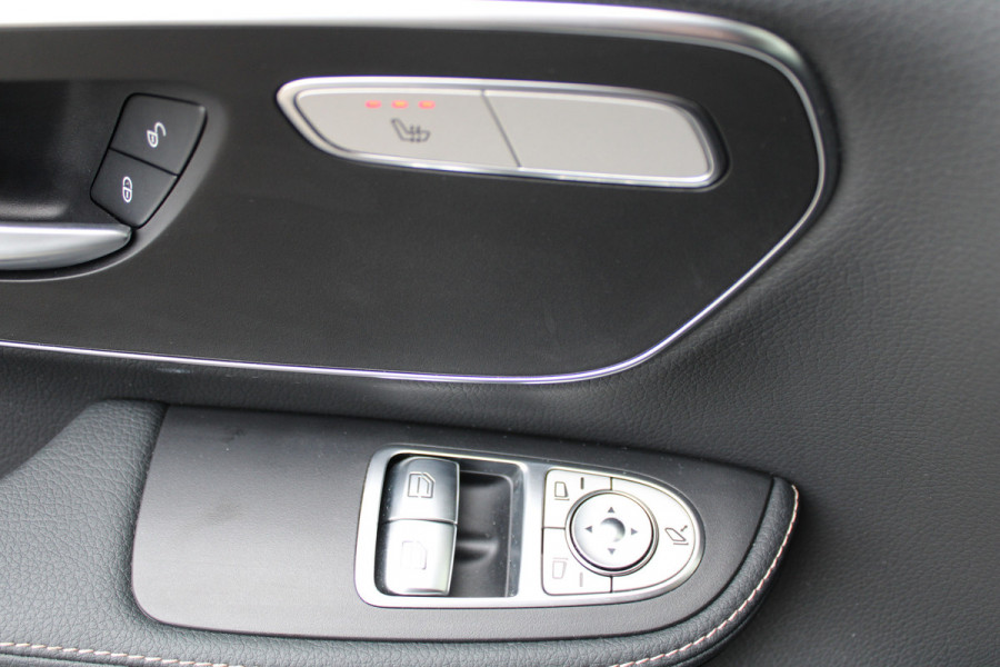 Mercedes-Benz Eqv 300 L2 / AMG / Luchtvering / Dubbele Cabine / Black Edition / 360 Camera / Vol Opties / NIEUWSTAAT