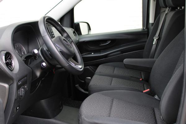 Mercedes-Benz Vito 116 CDI / Aut / XXL / DC / Led/Xenon / 6-Persoons / Navi / Camera / Vol Opties / NIEUWSTAAT