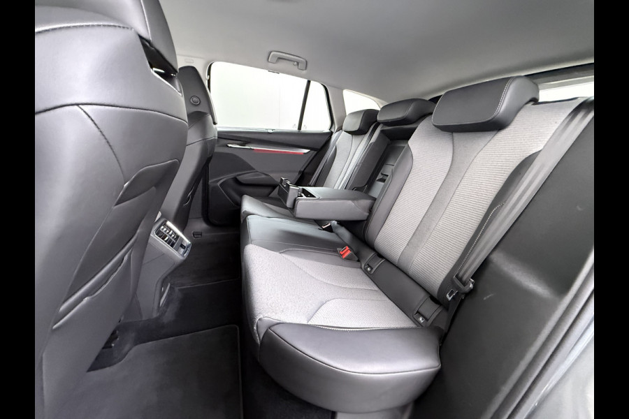 Škoda ENYAQ iV 80 SOH 96% Adap.Cruise Navi 3-Zone Ecc 360°Camera Stoel+Stuurverwarming Apple Carplay Android Auto Pdc Elek.Stoel+Memory Lmv Privacy Glas Isofix DAB P Assist Led 1e Eigenaar Dealeronderhouden Origineel Nederlandse Auto