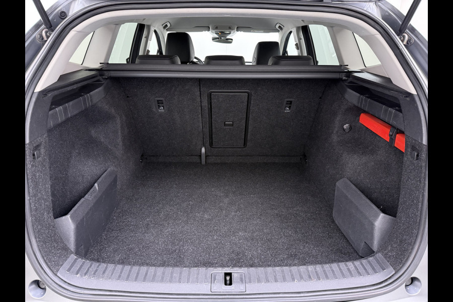 Škoda ENYAQ iV 80 SOH 96% Adap.Cruise Navi 3-Zone Ecc 360°Camera Stoel+Stuurverwarming Apple Carplay Android Auto Pdc Elek.Stoel+Memory Lmv Privacy Glas Isofix DAB P Assist Led 1e Eigenaar Dealeronderhouden Origineel Nederlandse Auto