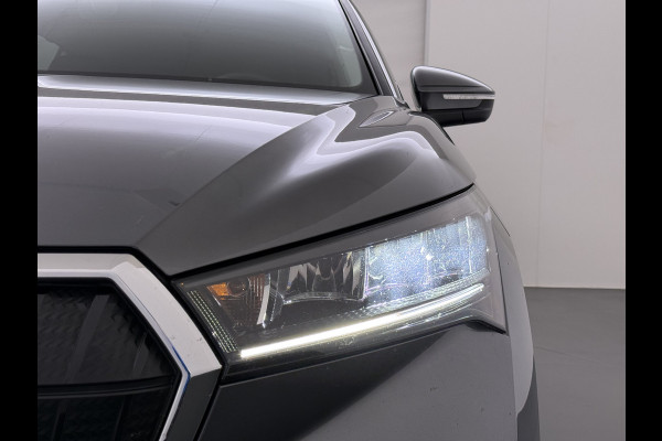 Škoda ENYAQ iV 80 SOH 96% Adap.Cruise Navi 3-Zone Ecc 360°Camera Stoel+Stuurverwarming Apple Carplay Android Auto Pdc Elek.Stoel+Memory Lmv Privacy Glas Isofix DAB P Assist Led 1e Eigenaar Dealeronderhouden Origineel Nederlandse Auto