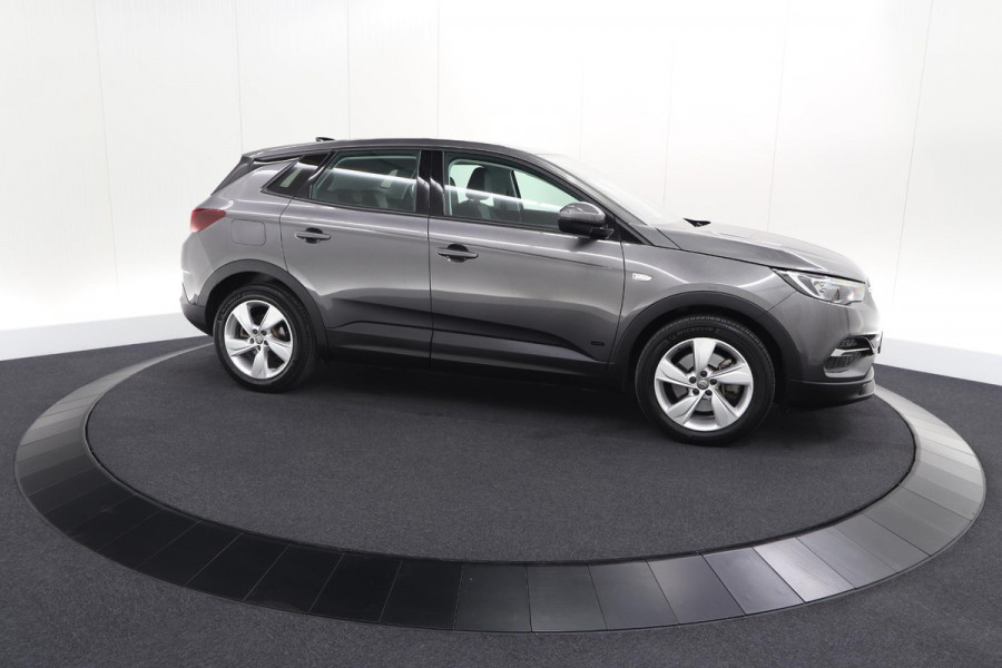Opel Grandland X 1.6 Turbo Hybrid Business Edition | Trekhaak | Navigatie | Parkeersensoren | Apple Carplay | Climate Control