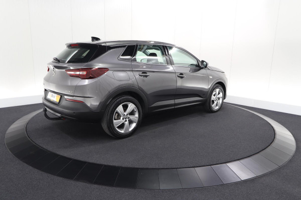 Opel Grandland X 1.6 Turbo Hybrid Business Edition | Trekhaak | Navigatie | Parkeersensoren | Apple Carplay | Climate Control