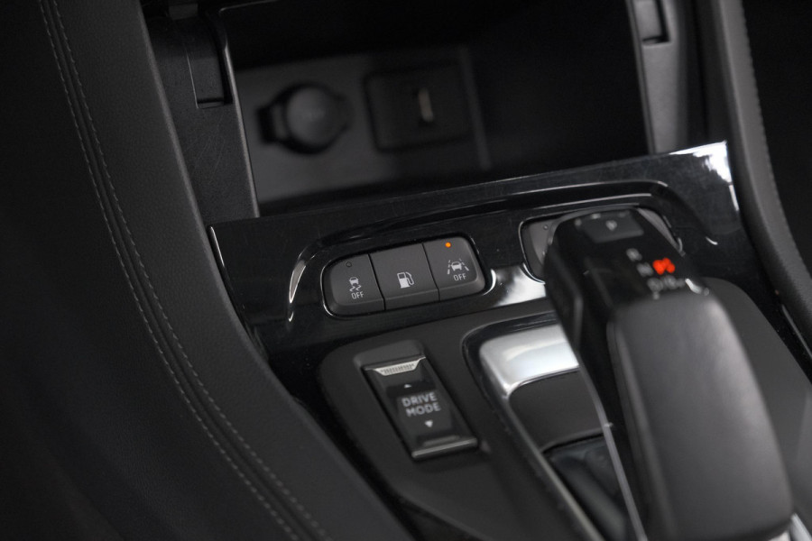 Opel Grandland X 1.6 Turbo Hybrid Business Edition | Trekhaak | Navigatie | Parkeersensoren | Apple Carplay | Climate Control