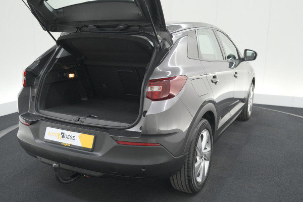 Opel Grandland X 1.6 Turbo Hybrid Business Edition | Trekhaak | Navigatie | Parkeersensoren | Apple Carplay | Climate Control