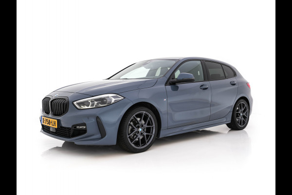 BMW 1-serie 118i Executive Edition M-Sportpack (INCL.BTW) *SPORT-SEATS | FULL-LED | DIGI-COCKPIT | HIFI-SOUND | CAMERA | NAVI-FULLMAP | AMBIENT-LIGHT | PRIVACY-GLASS | ECC | PDC | CRUISE | 18''ALU*