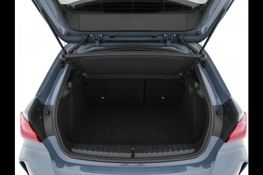 BMW 1-serie 118i Executive Edition M-Sportpack (INCL.BTW) *SPORT-SEATS | FULL-LED | DIGI-COCKPIT | HIFI-SOUND | CAMERA | NAVI-FULLMAP | AMBIENT-LIGHT | PRIVACY-GLASS | ECC | PDC | CRUISE | 18''ALU*