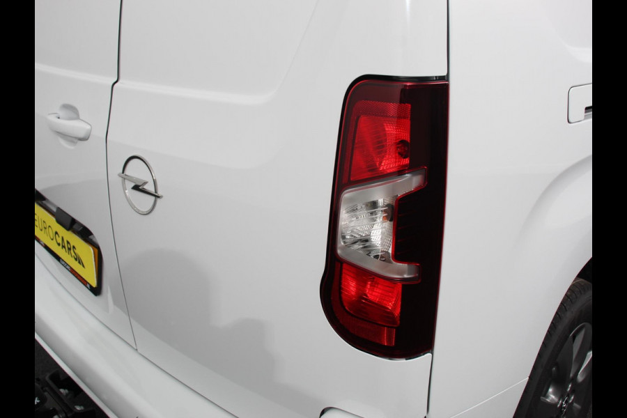 Opel Combo 1.5 130PK L2 Automaat Carplay Navigatie Trekhaak Camera Cruise Control Parkeersensoren Airco