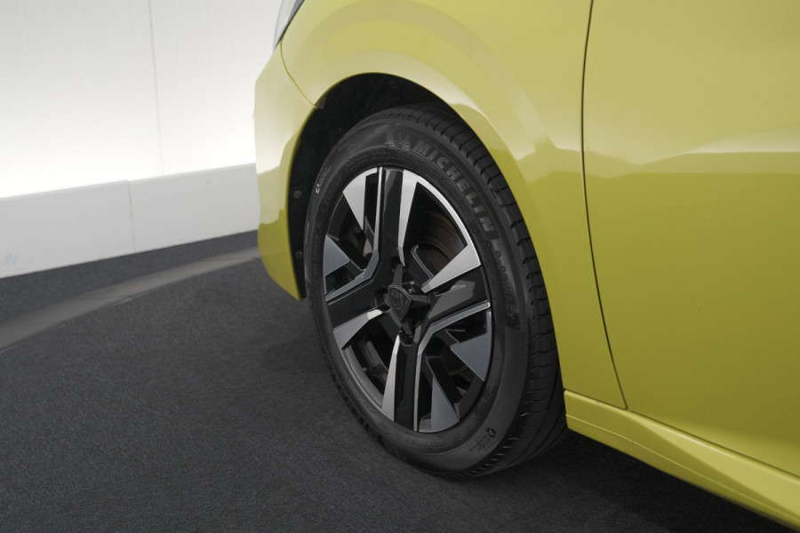 Peugeot 208 PureTech 100 Allure | Apple Carplay | Parkeersensoren | Climate Control