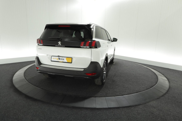Peugeot 5008 PureTech 130 EAT8 Allure Pack Business | Trekhaak | Elektronische Kofferklep | Camera | Dodehoekdetectie | Apple Carplay