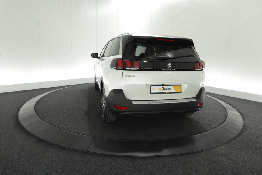 Peugeot 5008 PureTech 130 EAT8 Allure Pack Business | Trekhaak | Elektronische Kofferklep | Camera | Dodehoekdetectie | Apple Carplay